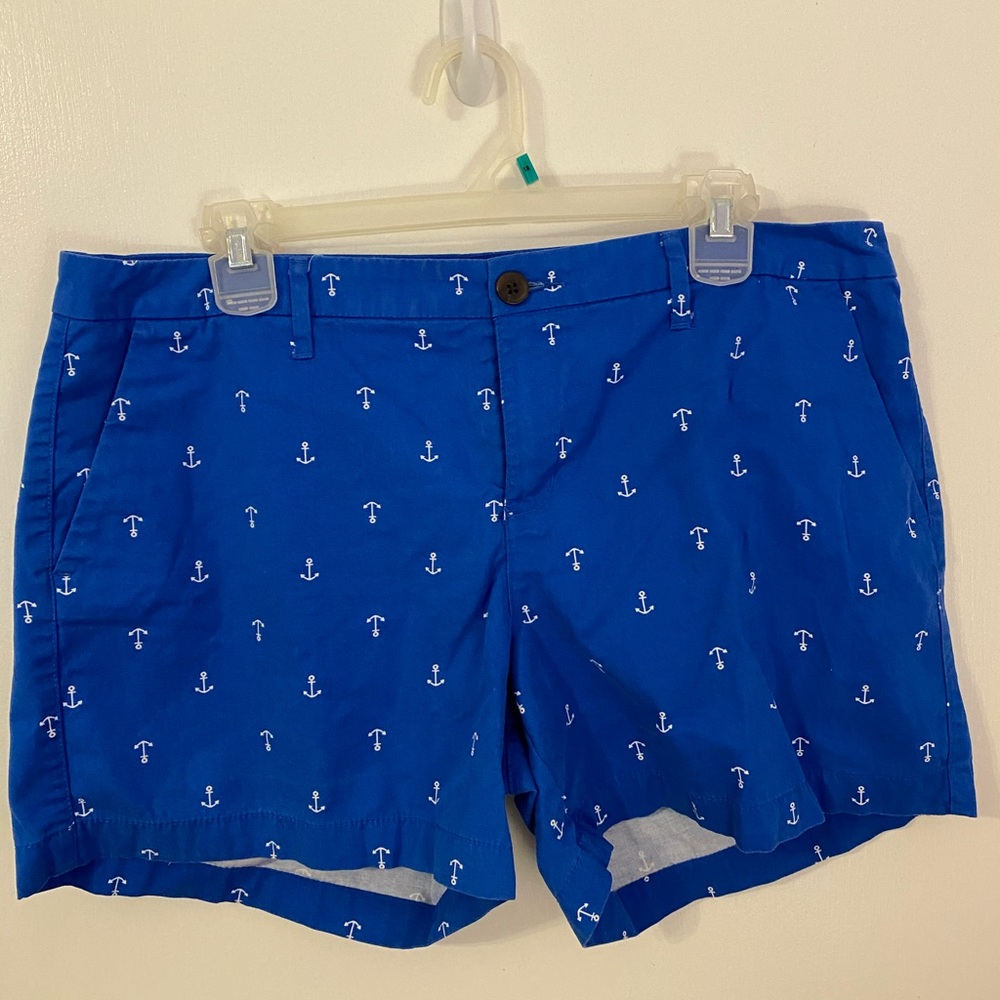 NWOT blue anchor shorts !